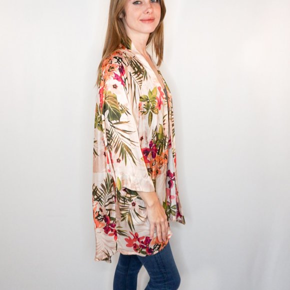 KACHEL Anthropologie Floral Pink Kimono NWT - Picture 2 of 7